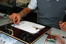 Paper Sensor, analog midi-controller by Dino Korati